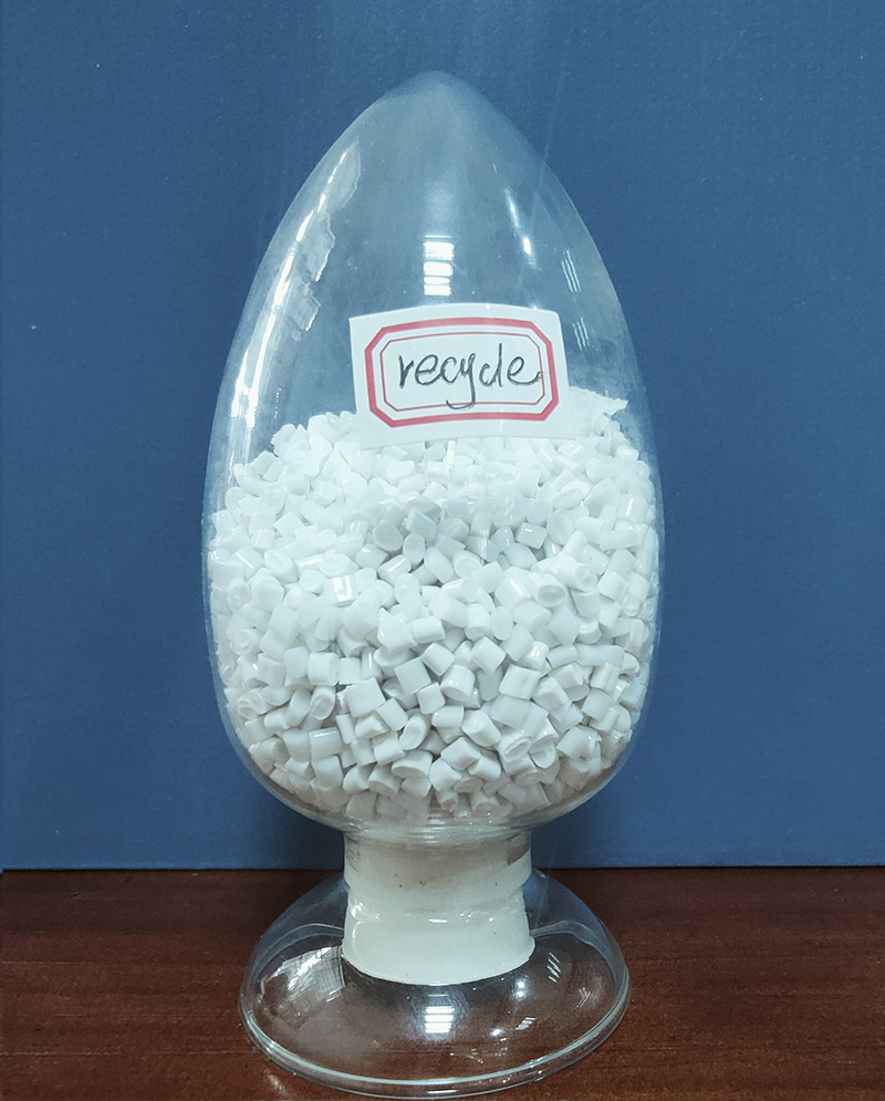 Tekstilni čipovi od recikliranog poliestera visoke čistoće za pletenu tkaninu